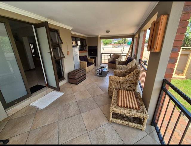 3 BEDROOM HOUSE FOR SALE IN ROODEPARK ECO ESTATE